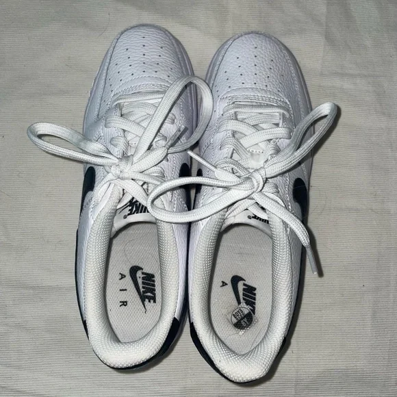 Nike Air Force 1 - Picture 3 of 8